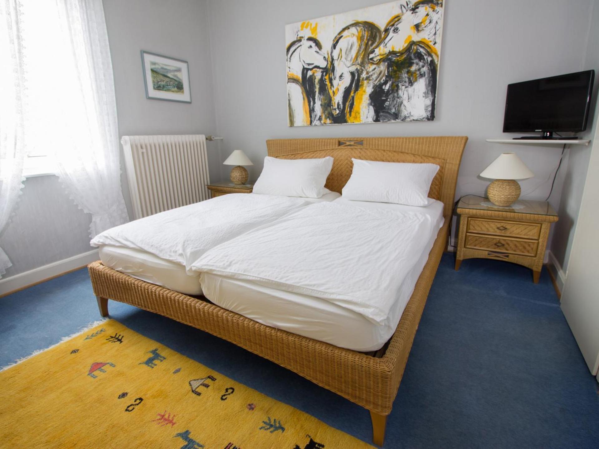 Hotel Zur Post - Burg An Der Mosel Bilik gambar
