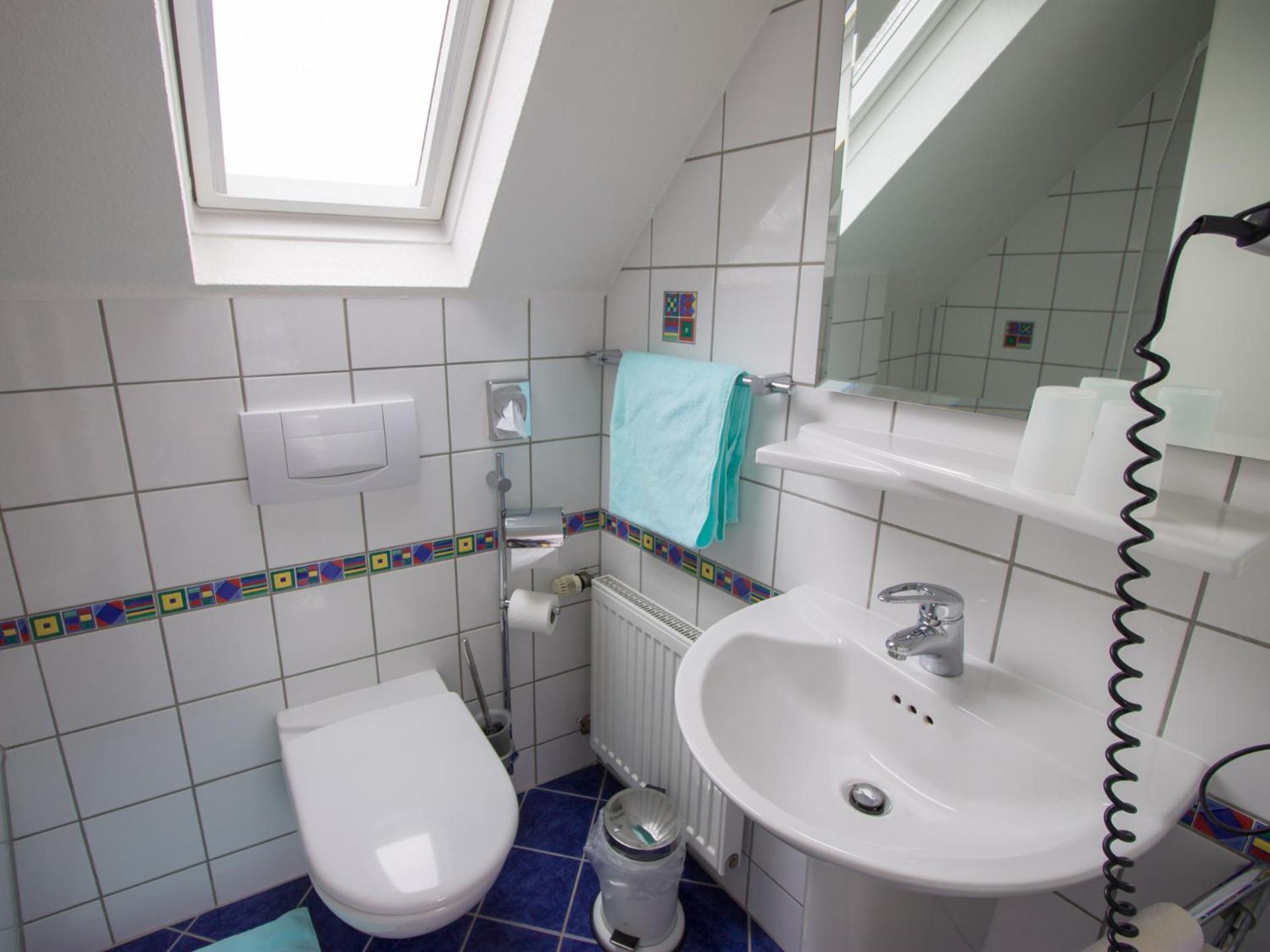Hotel Zur Post - Burg An Der Mosel Bilik gambar