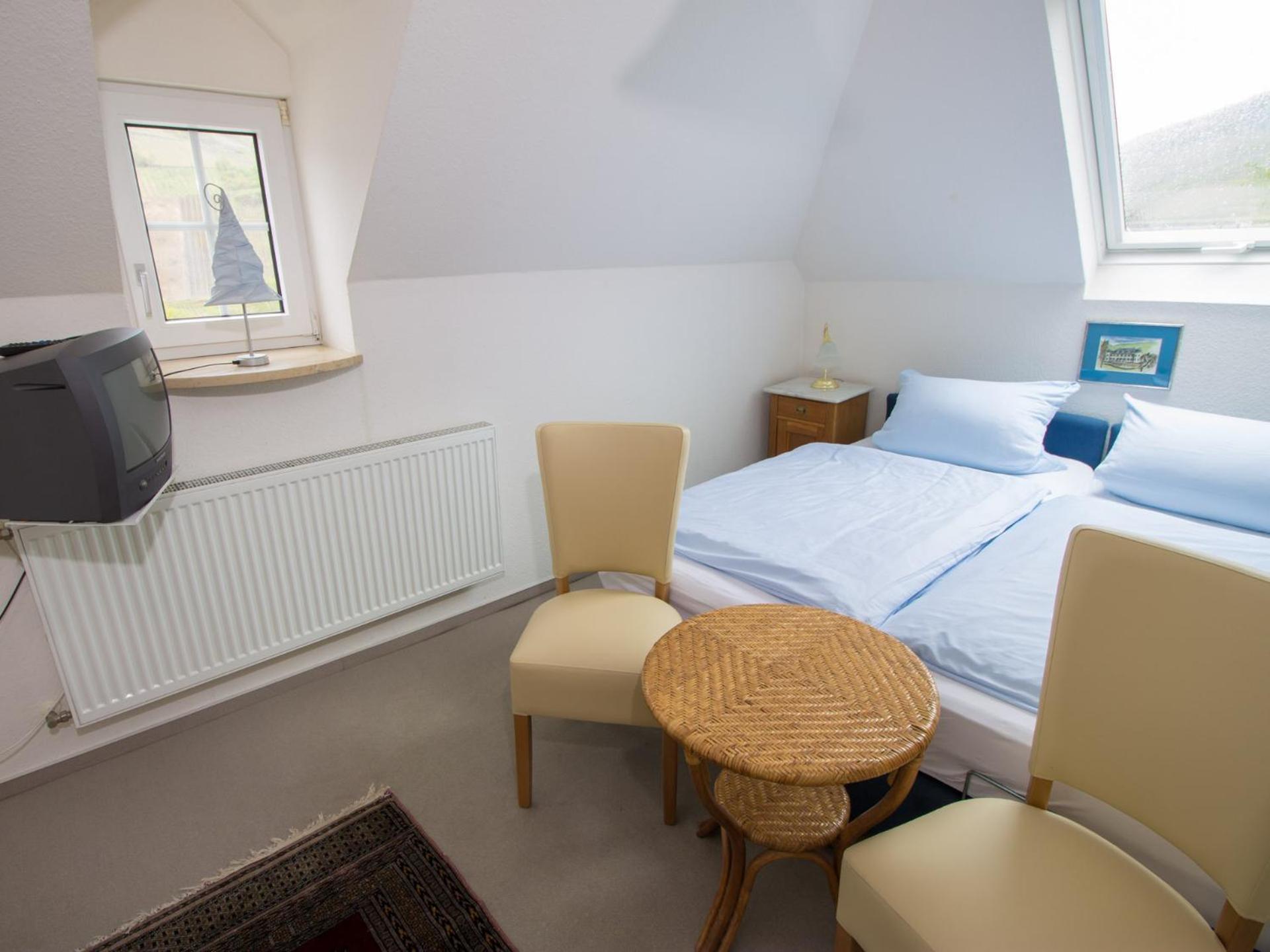 Hotel Zur Post - Burg An Der Mosel Bilik gambar